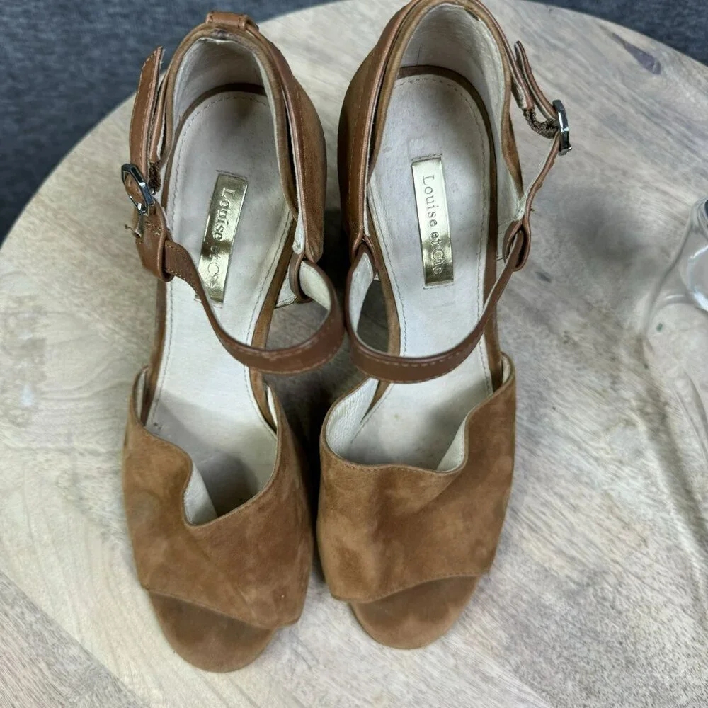 Louise Et Cie 37 /  6.5M Brown tan Suede Peep Toe Heels Ankle Strap Stacked heel